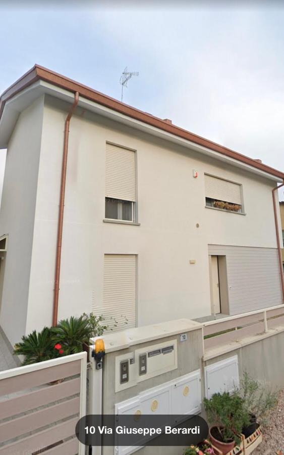 Aurelia Apartment ราเวนนา ภายนอก รูปภาพ